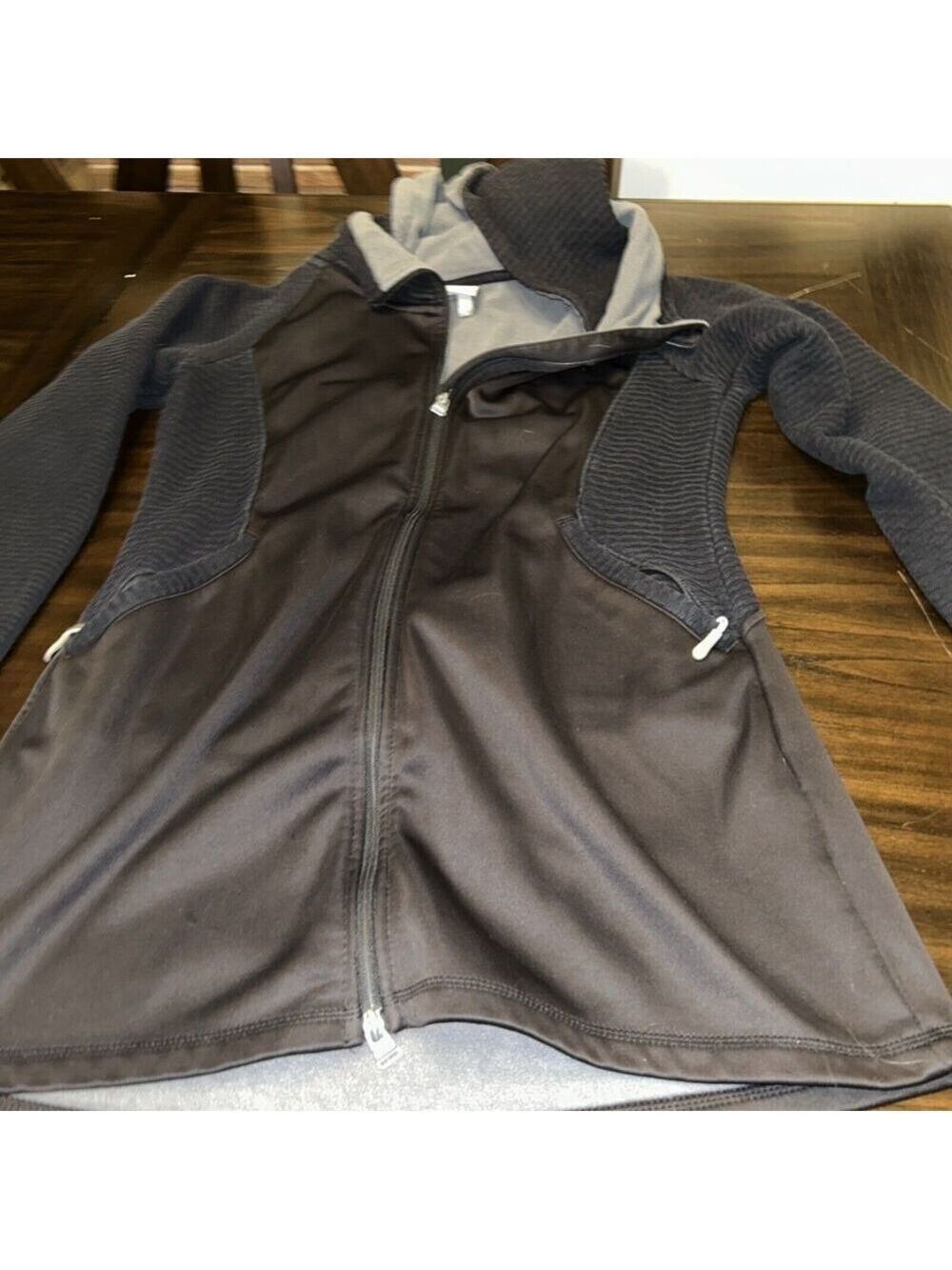 Bench women’s jacket black extra large